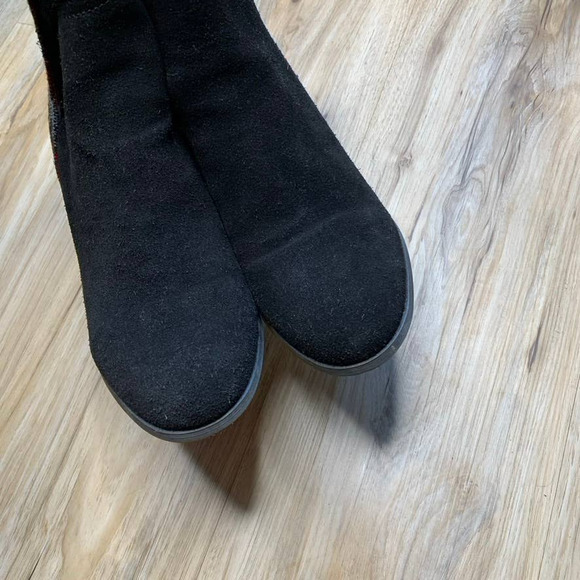 MINNETONKA Women's Mari Black Suede Booties - Round Toe - Aztec Weave Boho - Picture 7 of 10